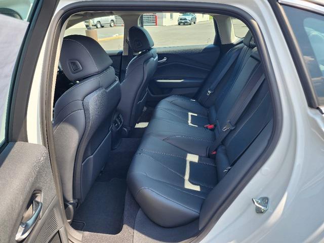 Photo of 2022 Platinum White Pearl Acura TLX