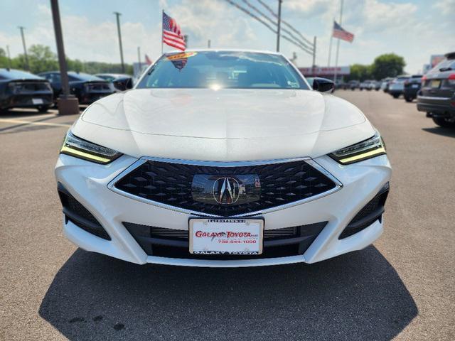 Photo of 2022 Platinum White Pearl Acura TLX