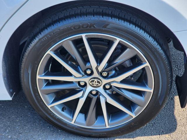 Photo of 2023 White Toyota Camry