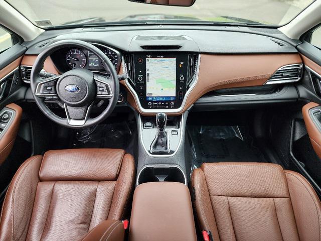 Photo of 2022 Crystal Black Silica Subaru Outback