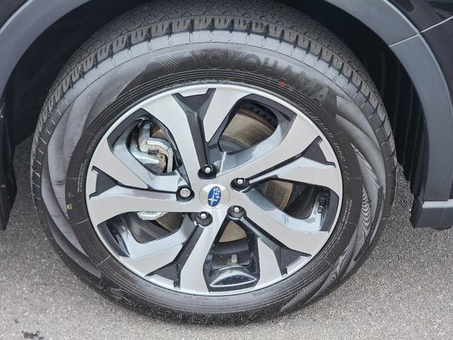 Photo of 2022 Crystal Black Silica Subaru Outback