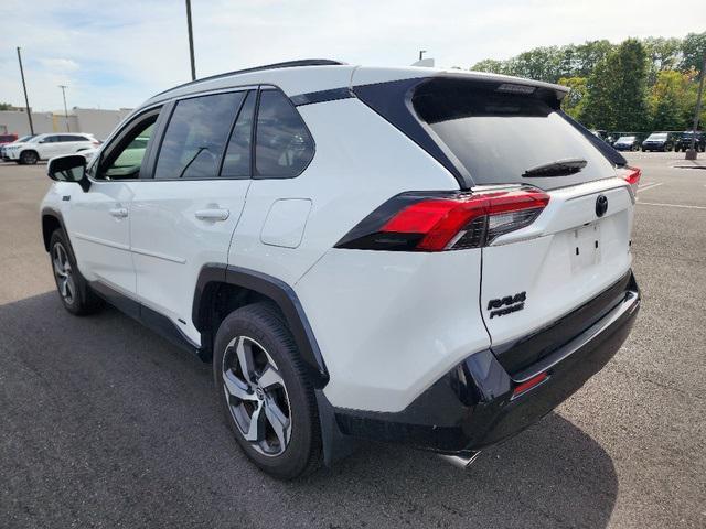 Photo of 2023 Ice Cap Toyota RAV4 Prime
