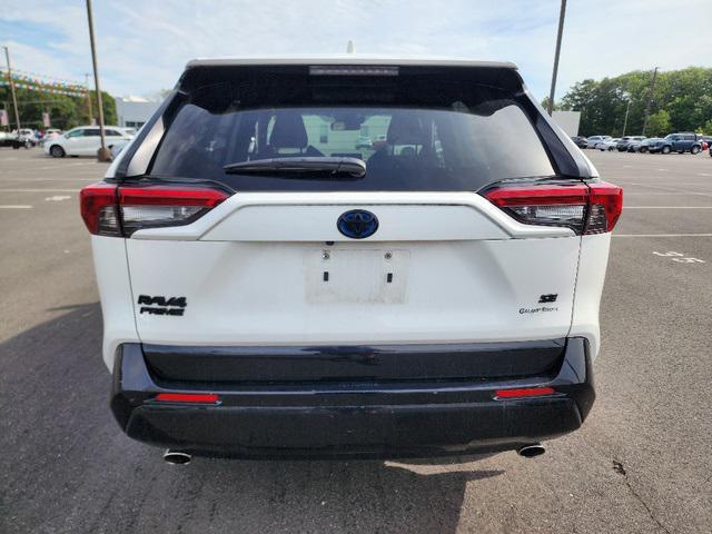 Photo of 2023 Ice Cap Toyota RAV4 Prime