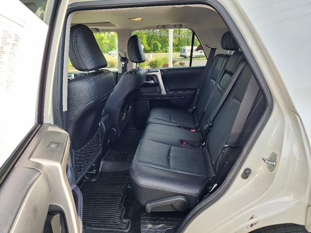 Photo of 2022 Blizzard Pearl Toyota 4Runner