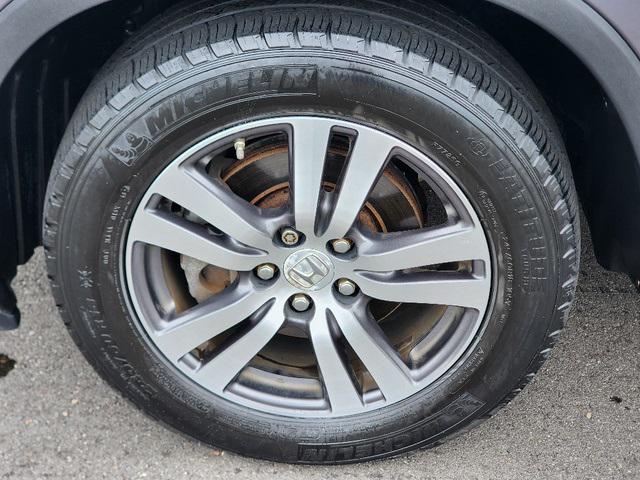 Photo of 2016 Modern Steel Metallic Honda Pilot