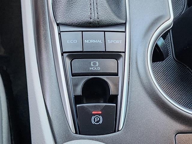 Photo of 2023 White Toyota Camry