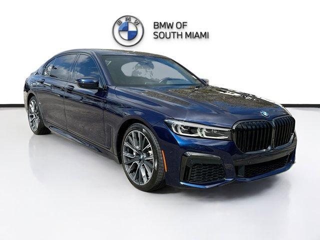 2022 BMW 740