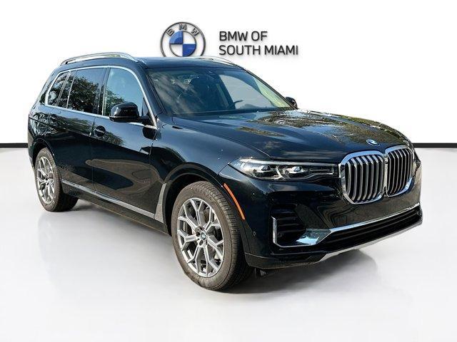 2021 BMW X7