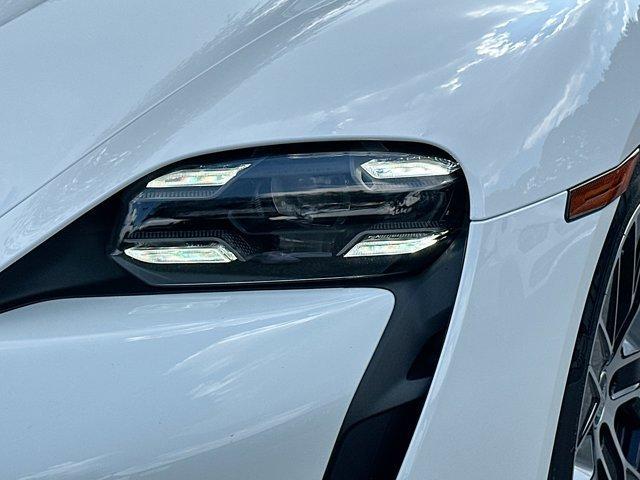 Photo of 2020 White Porsche Taycan