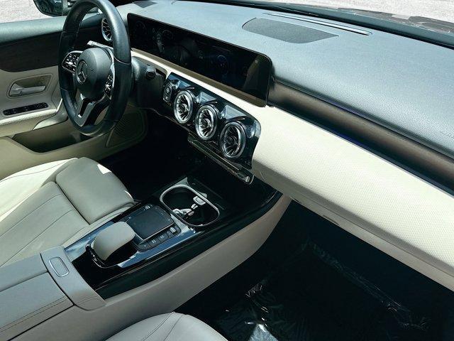 Photo of 2022 Midnight Black Mercedes-Benz A-Class