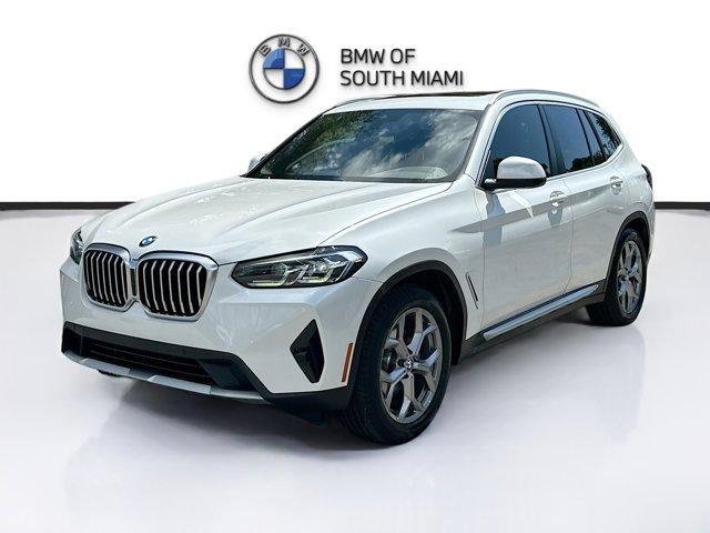Photo of 2022 Mineral White Metallic BMW X3