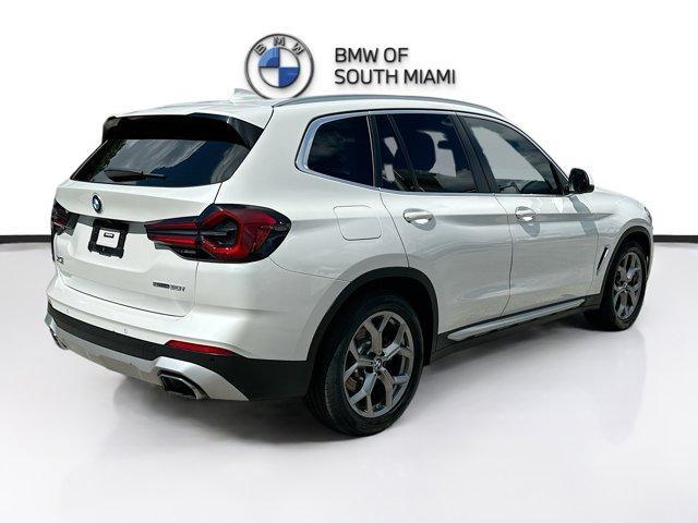 Photo of 2022 Mineral White Metallic BMW X3