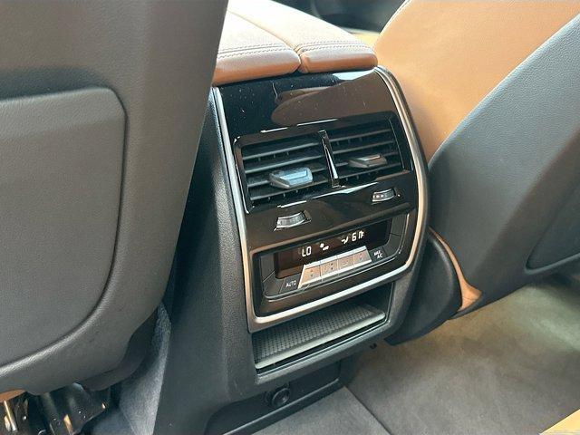 Photo of 2023 Black Sapphire Metallic BMW X5