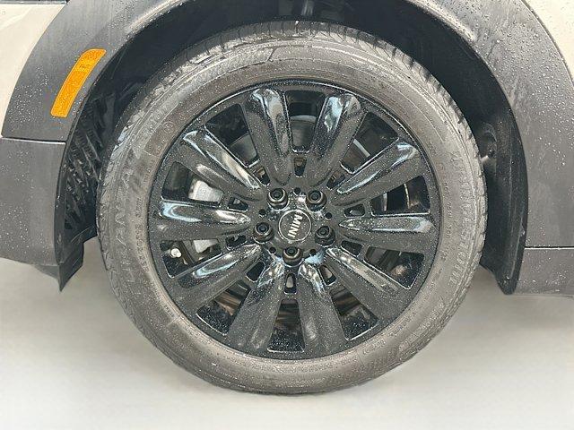 Photo of 2023 Rooftop Gray Metallic MINI Countryman