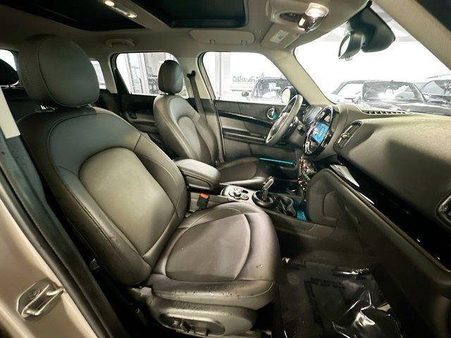 Photo of 2023 Rooftop Gray Metallic MINI Countryman