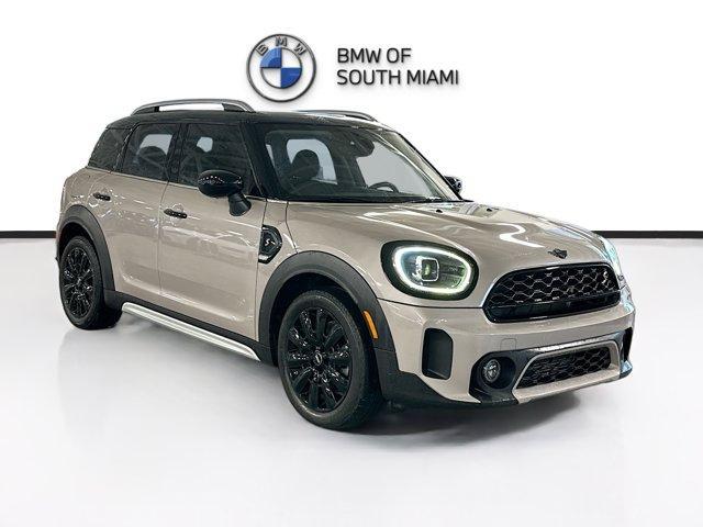 Photo of 2023 Rooftop Gray Metallic MINI Countryman