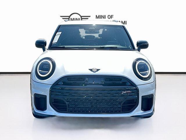 Photo of 2025 White Metallic MINI Hardtop