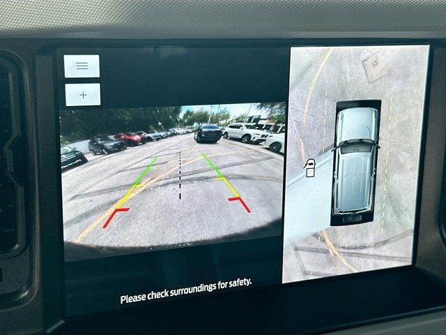 Photo of 2022 Oxford White Ford Bronco