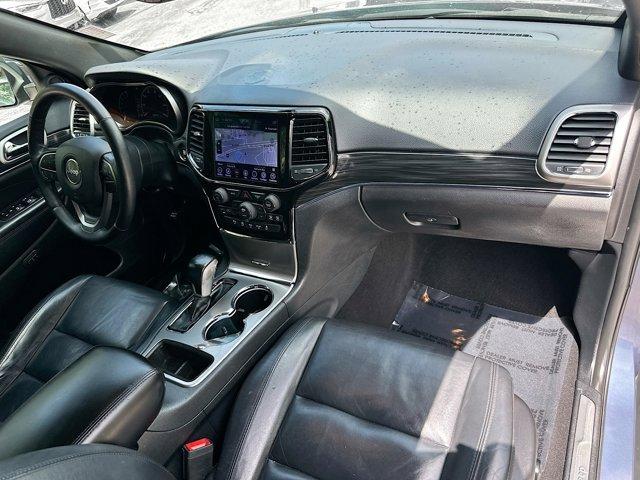 Photo of 2020 Slate Blue Pearlcoat Jeep Grand Cherokee
