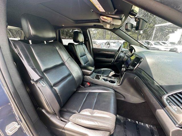 Photo of 2020 Slate Blue Pearlcoat Jeep Grand Cherokee