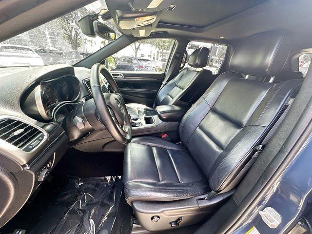 Photo of 2020 Slate Blue Pearlcoat Jeep Grand Cherokee