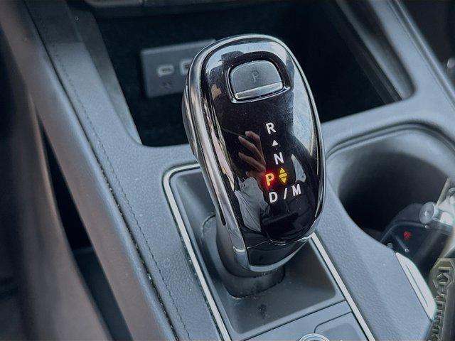 Photo of 2024 Silver Metallic Cadillac XT4