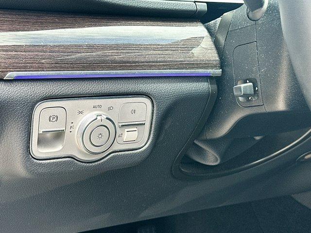 Photo of 2021 Black Mercedes-Benz GLE 350