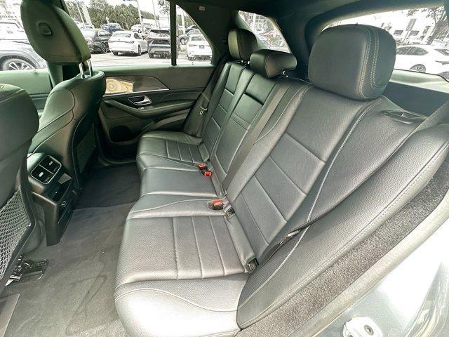 Photo of 2021 Black Mercedes-Benz GLE 350