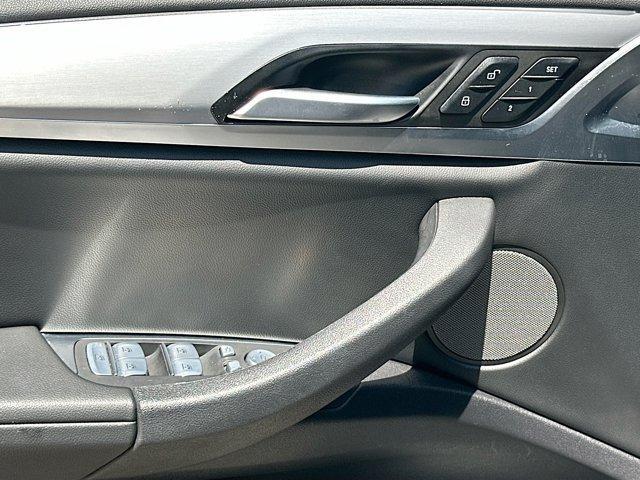 Photo of 2023 Jet Black BMW X3