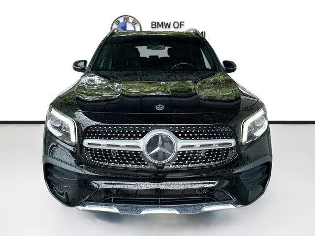 Photo of 2022 Midnight Black Mercedes-Benz GLB 250