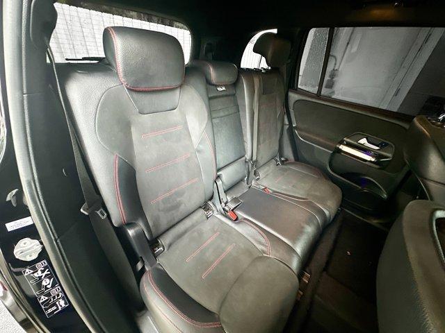Photo of 2022 Midnight Black Mercedes-Benz GLB 250