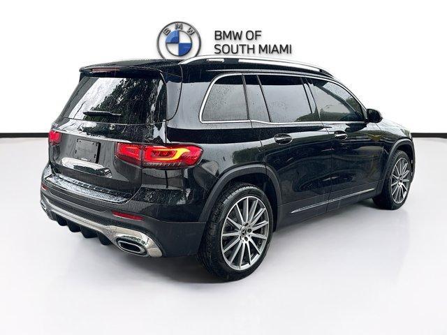 Photo of 2022 Midnight Black Mercedes-Benz GLB 250