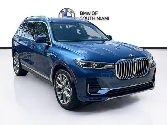 2022 BMW X7