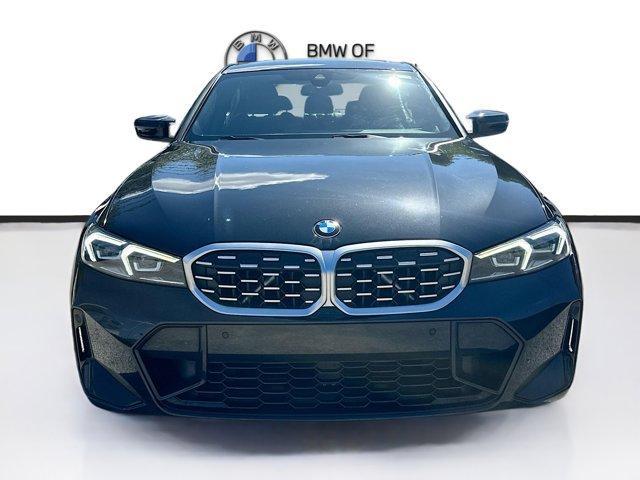 Photo of 2023 Black Sapphire Metallic BMW M340