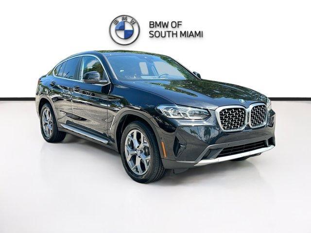 2025 BMW X4