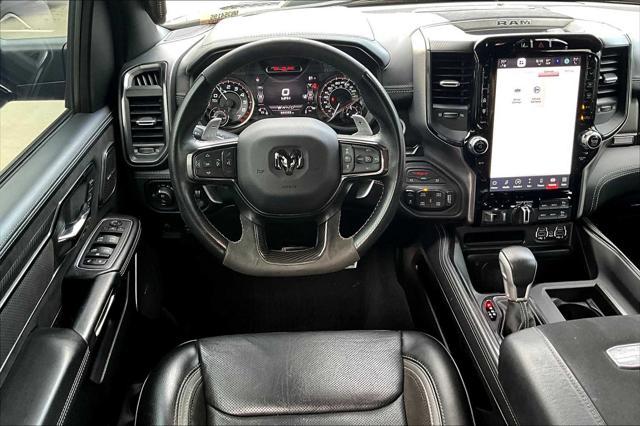 Photo of 2022 Granite Crystal Metallic Clearcoat RAM 1500