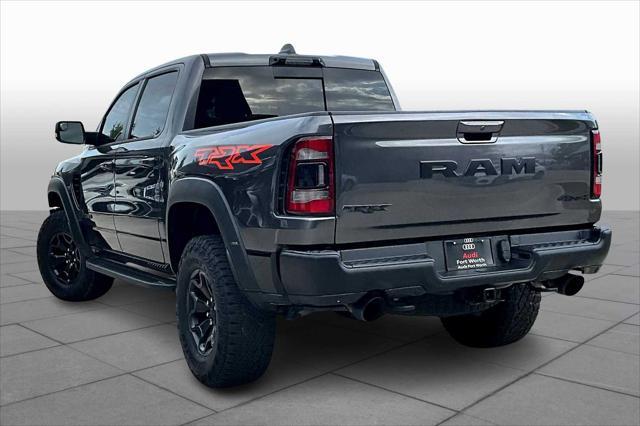 Photo of 2022 Granite Crystal Metallic Clearcoat RAM 1500