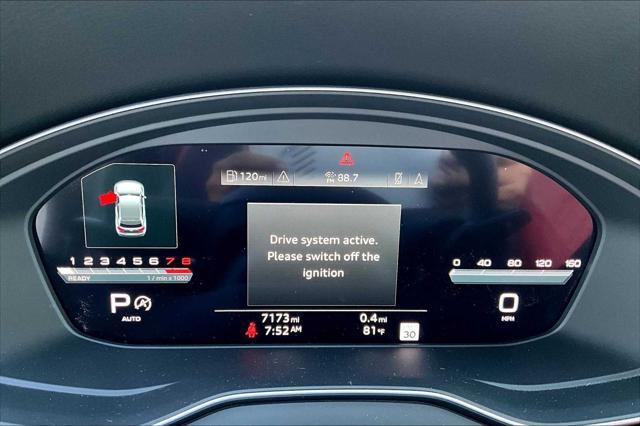 Photo of 2024 Mythos Black Metallic Audi SQ5