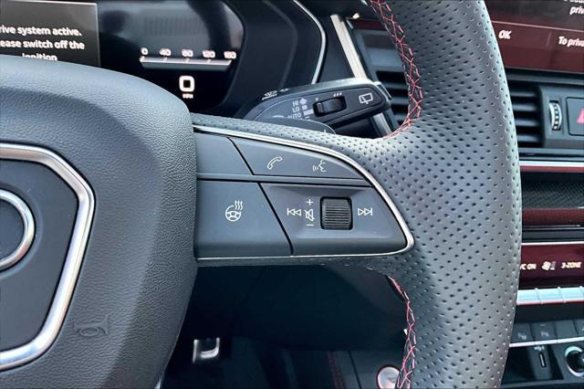 Photo of 2024 Mythos Black Metallic Audi SQ5