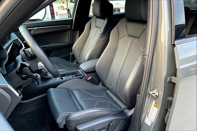 Photo of 2025 Chronos Gray Metallic Audi Q3
