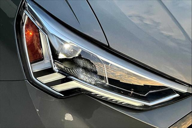 Photo of 2025 Chronos Gray Metallic Audi Q3