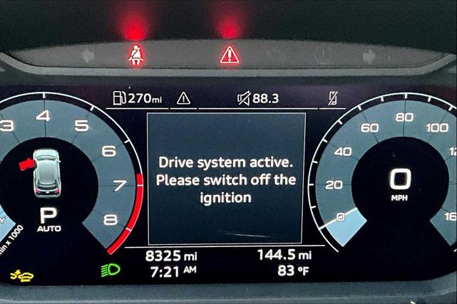 Photo of 2025 Chronos Gray Metallic Audi Q3