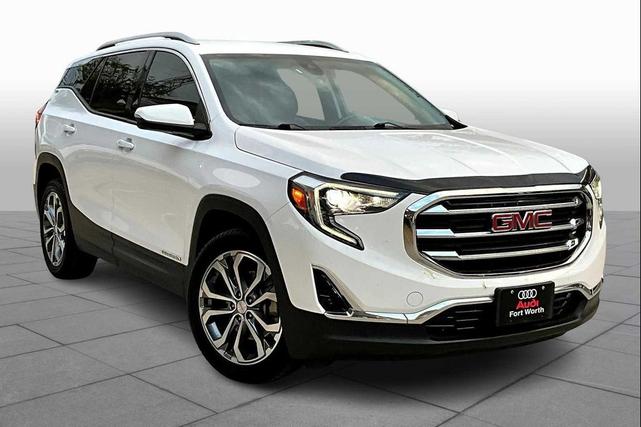 Photo of 2020 Summit White GMC Terrain