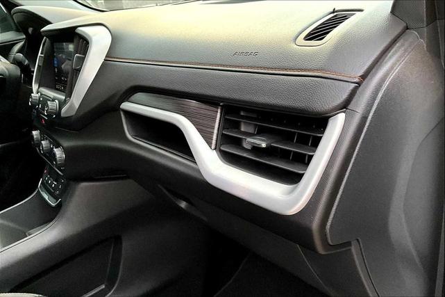 Photo of 2020 Summit White GMC Terrain