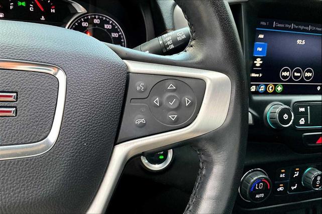 Photo of 2020 Summit White GMC Terrain