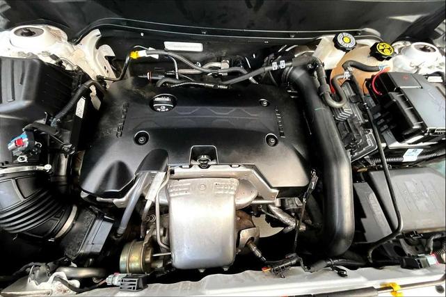 Photo of 2020 Summit White GMC Terrain