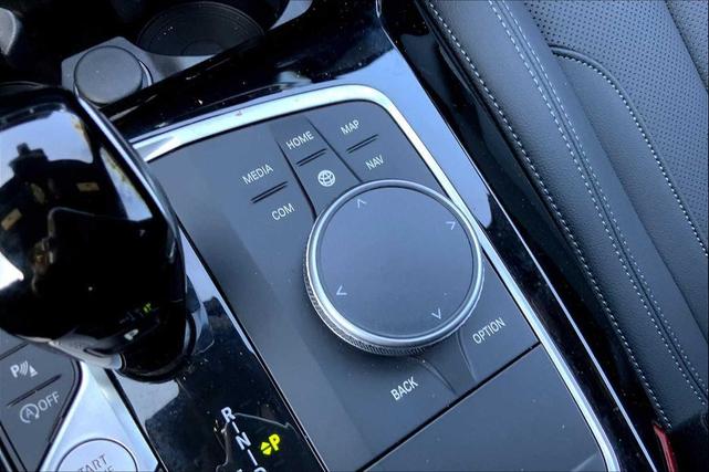 Photo of 2024 Alpine White BMW X3
