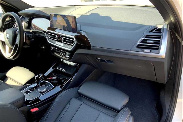 Photo of 2024 Alpine White BMW X3