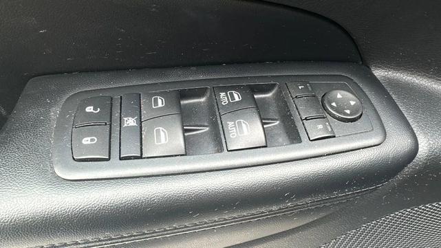 Photo of 2017 Rhino Clearcoat Jeep Grand Cherokee