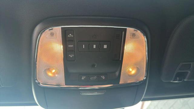 Photo of 2017 Rhino Clearcoat Jeep Grand Cherokee